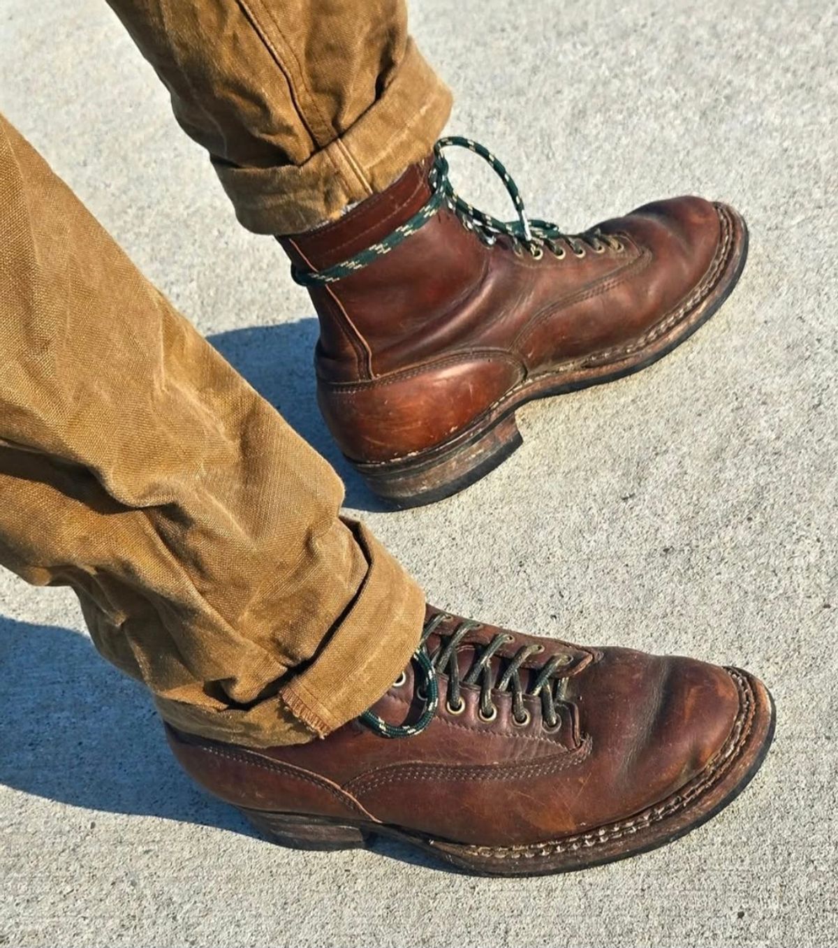 Photo by Zeonic on August 13, 2025 of the White's Bounty Hunter in Horween Brown Chromexcel.