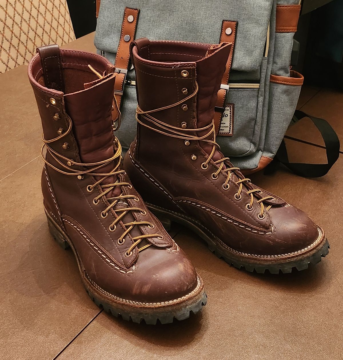 Photo by Zeonic on October 22, 2024 of the Wesco Jobmaster in Seidel Red Dog Oil Tan.