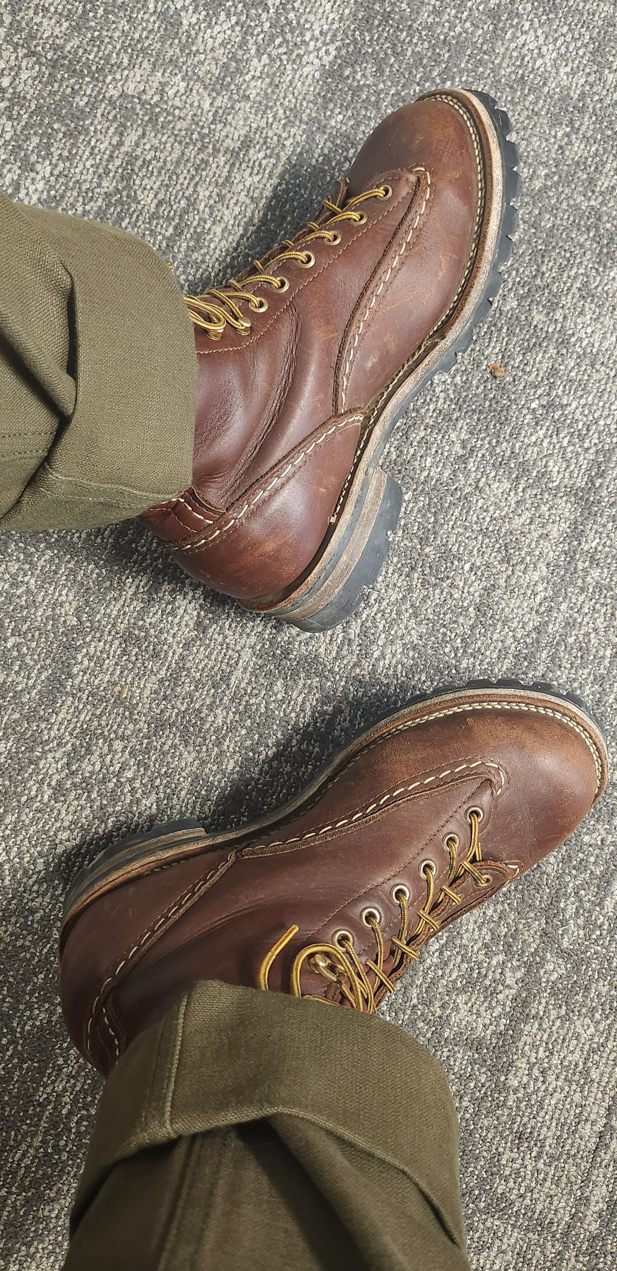 Photo by Zeonic on November 19, 2024 of the Wesco Jobmaster in Seidel Red Dog Oil Tan.