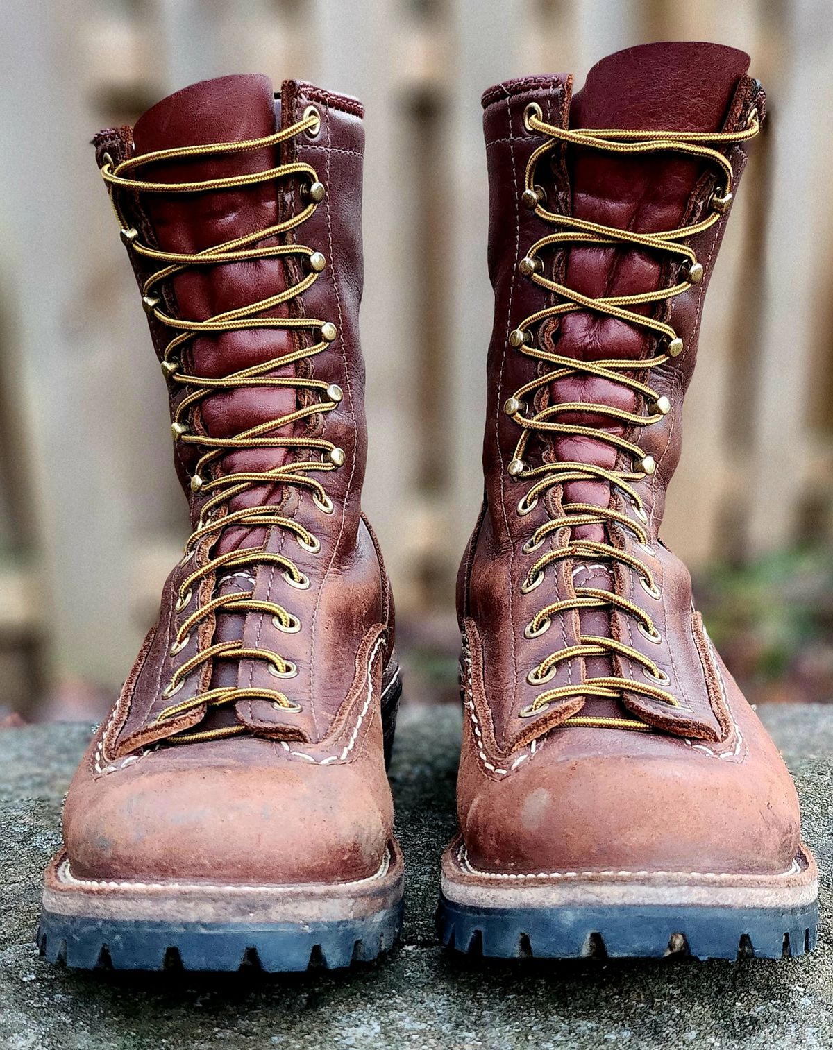 Photo by Zeonic on December 3, 2024 of the Wesco Jobmaster in Seidel Red Dog Oil Tan.