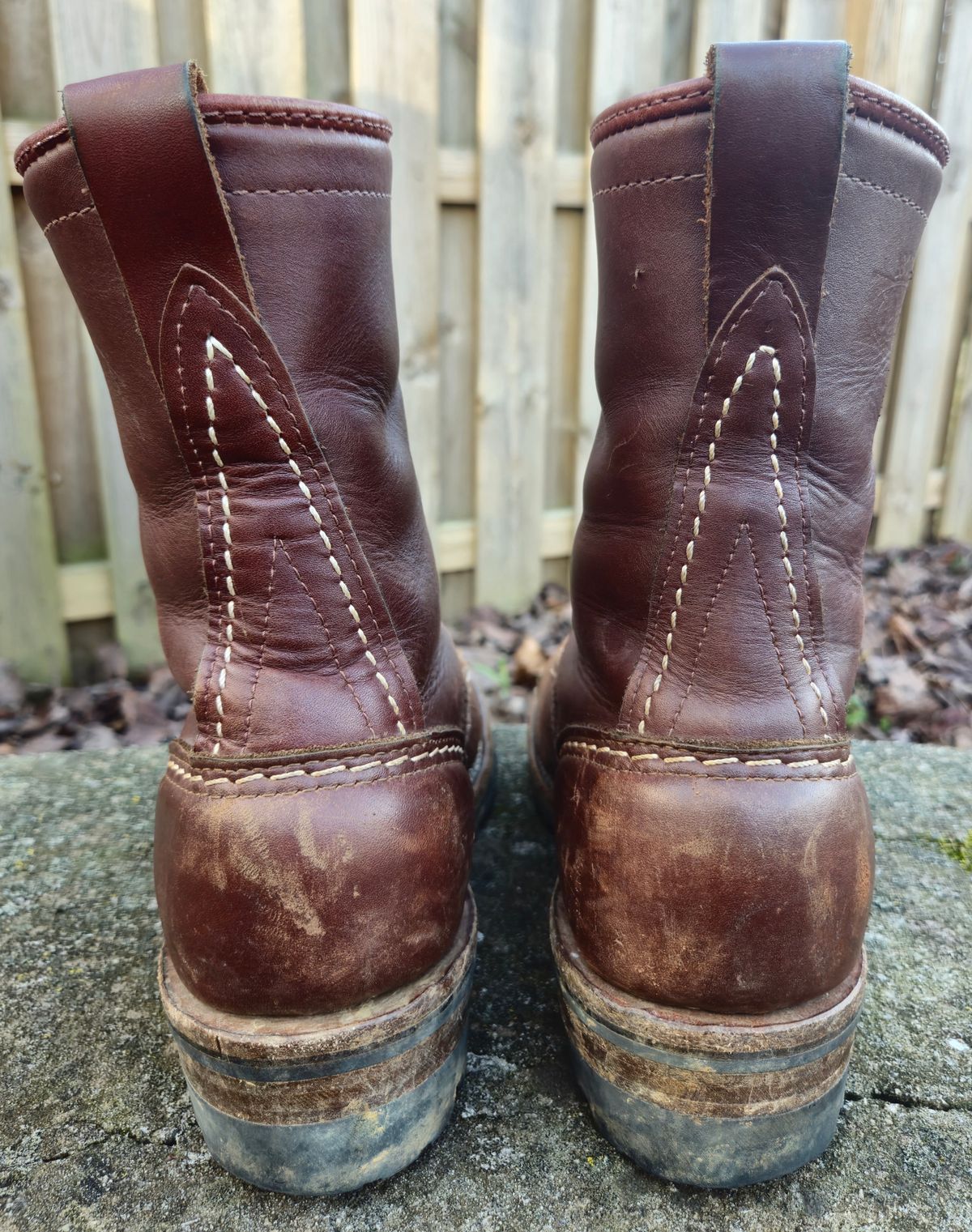 Photo by Zeonic on January 4, 2025 of the Wesco Jobmaster in Seidel Red Dog Oil Tan.
