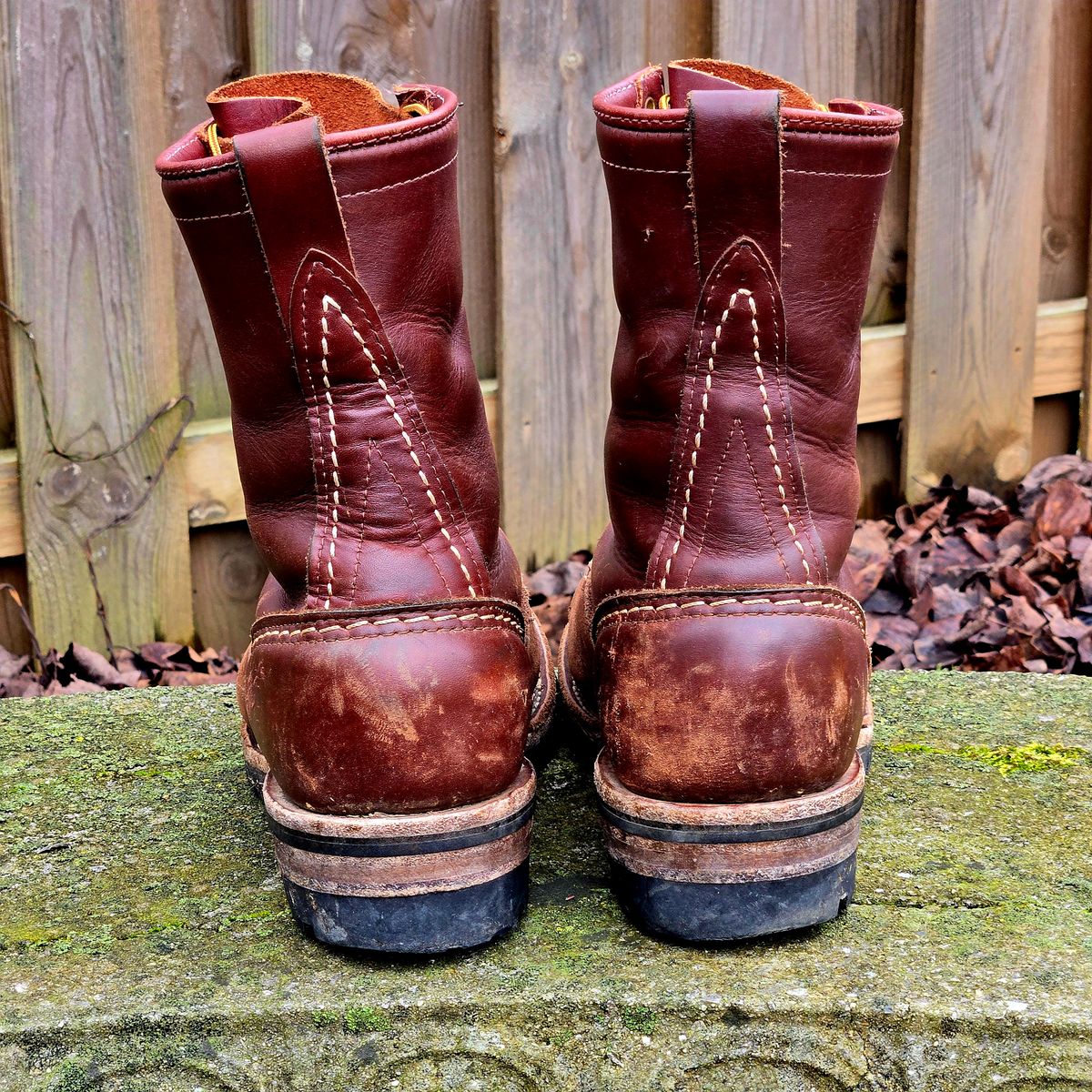 Photo by Zeonic on February 1, 2025 of the Wesco Jobmaster in Seidel Red Dog Oil Tan.