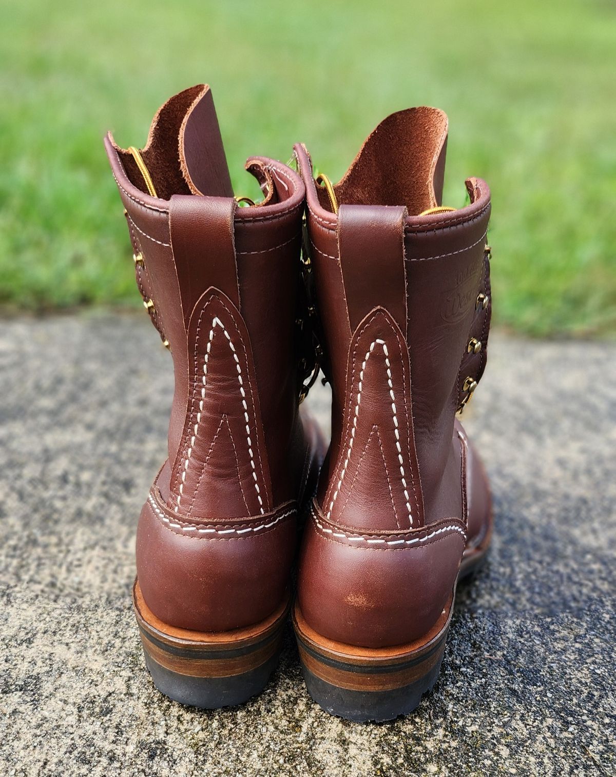 Photo by Zeonic on October 1, 2024 of the Wesco Jobmaster in Seidel Red Dog Oil Tan.