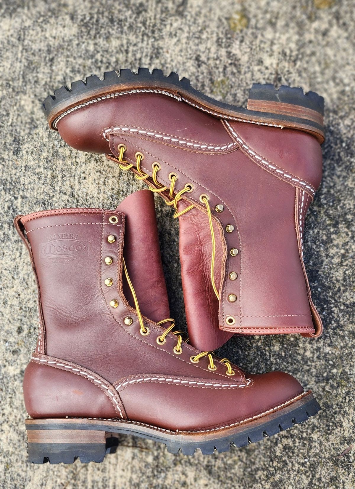 Photo by Zeonic on October 1, 2024 of the Wesco Jobmaster in Seidel Red Dog Oil Tan.