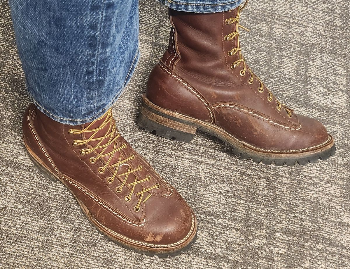 Photo by Zeonic on October 15, 2024 of the Wesco Jobmaster in Seidel Red Dog Oil Tan.