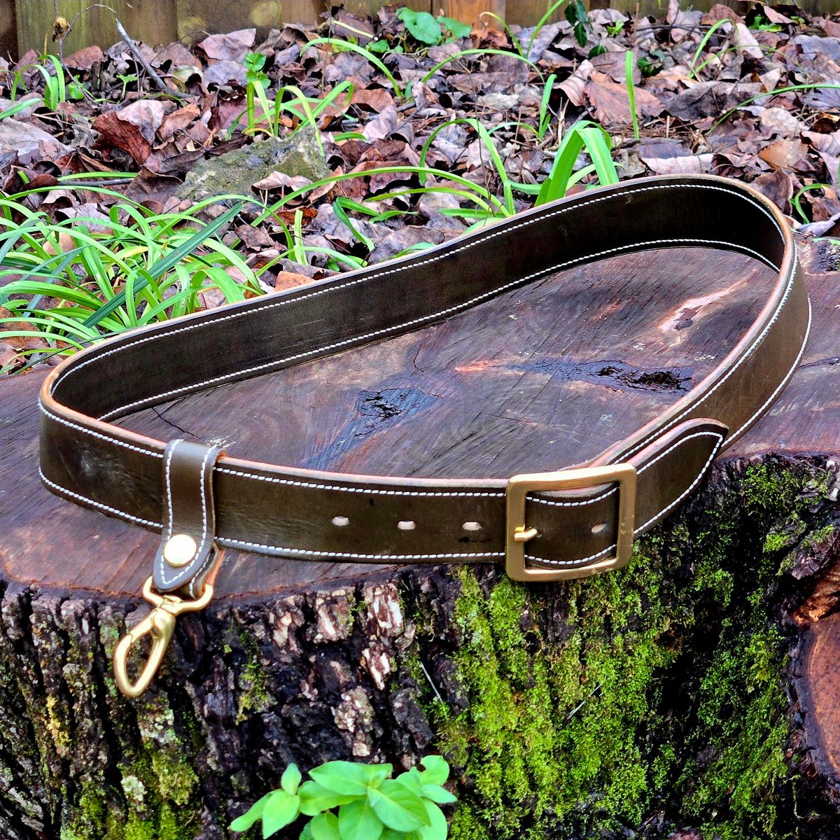 Photo by Zeonic on December 2, 2025 of the Unsung Yoke Belt in Wickett & Craig Olive Oiled Latigo.