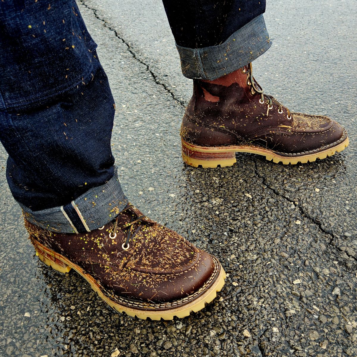 Photo by Zeonic on October 29, 2025 of the Nicks Moc Toe in 64 Mahogany.