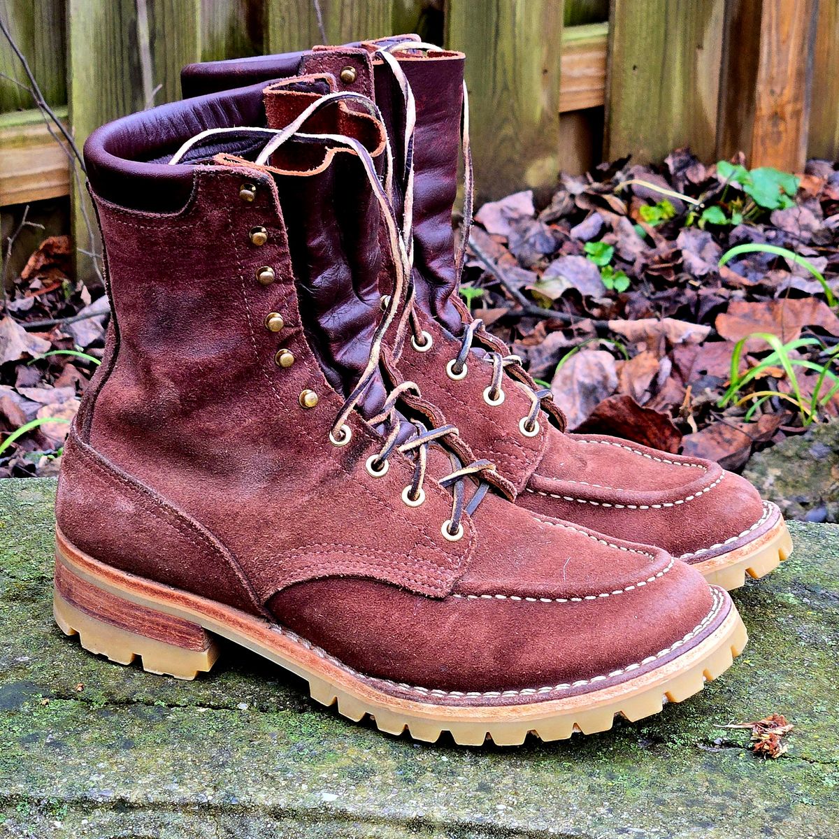 Photo by Zeonic on December 2, 2025 of the Nicks Moc Toe in 64 Mahogany.