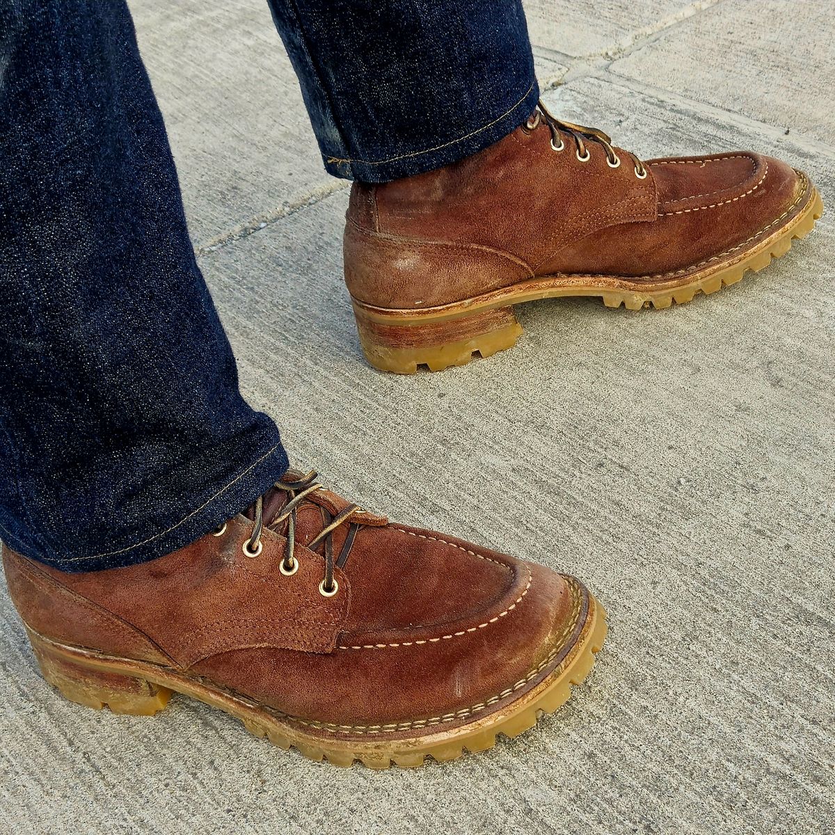 Photo by Zeonic on December 23, 2025 of the Nicks Moc Toe in 64 Mahogany.