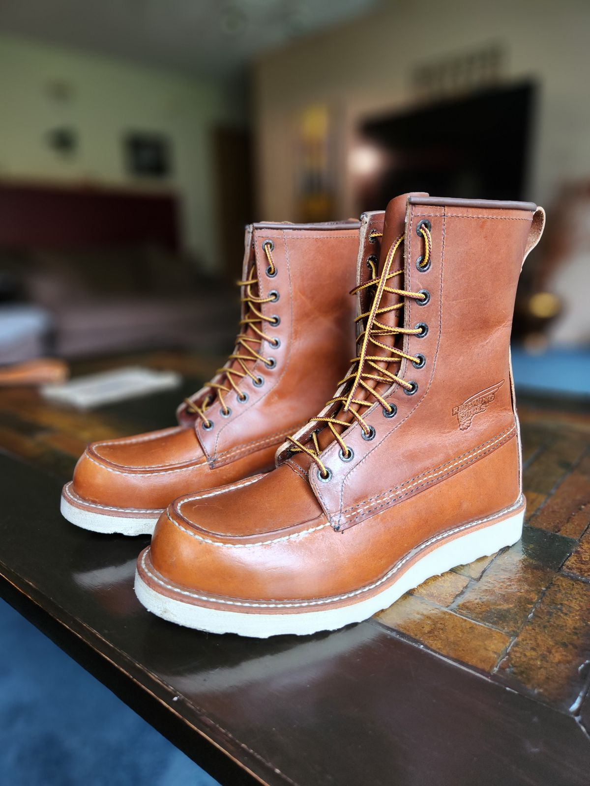 Photo by Longshot on September 24, 2023 of the Red Wing 8-Inch Classic Moc in S.B. Foot Oro-Iginal.