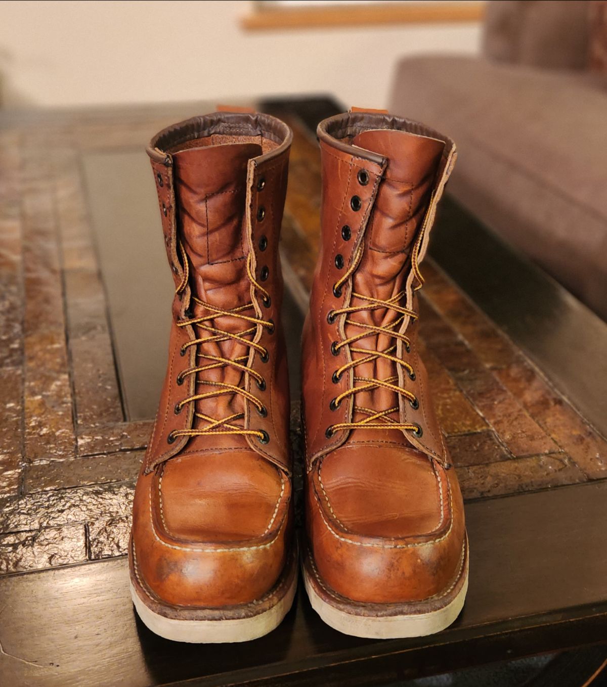 Photo by Longshot on October 17, 2023 of the Red Wing 8-Inch Classic Moc in S.B. Foot Oro-Iginal.