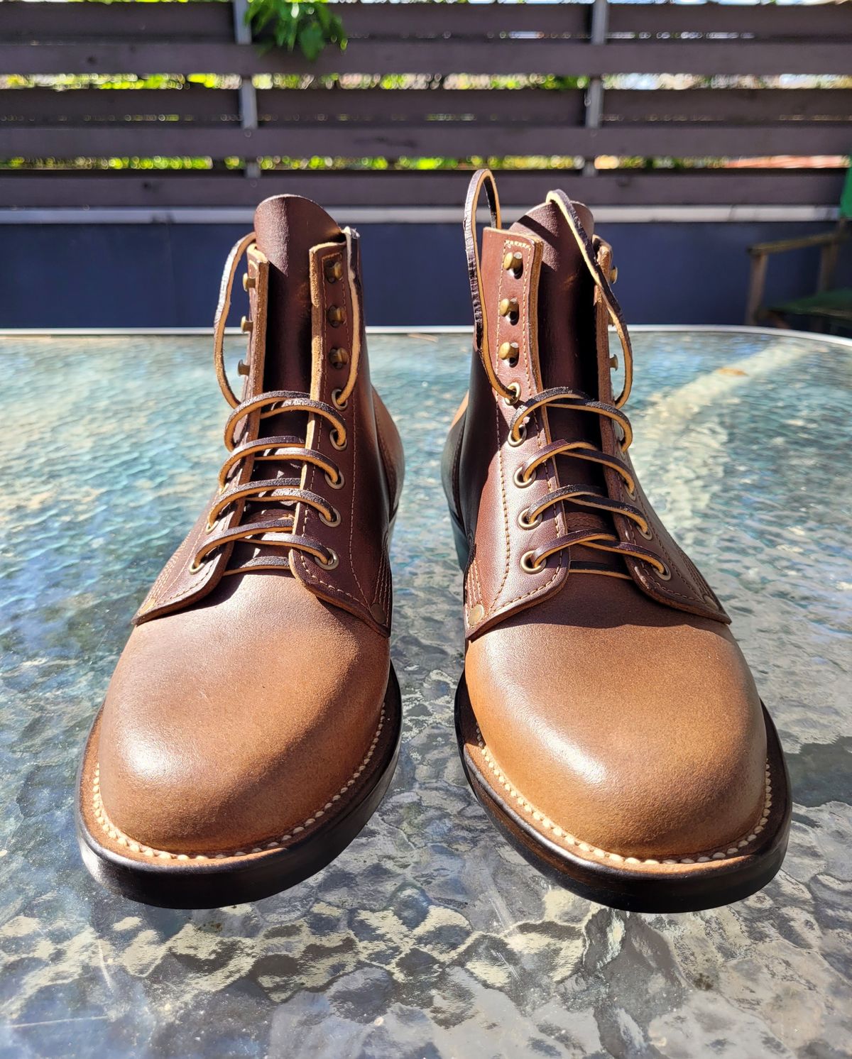 Photo by ericawjc on October 1, 2024 of the NF Bootmaker Milton Boot in Horween Natural Illini Latigo.