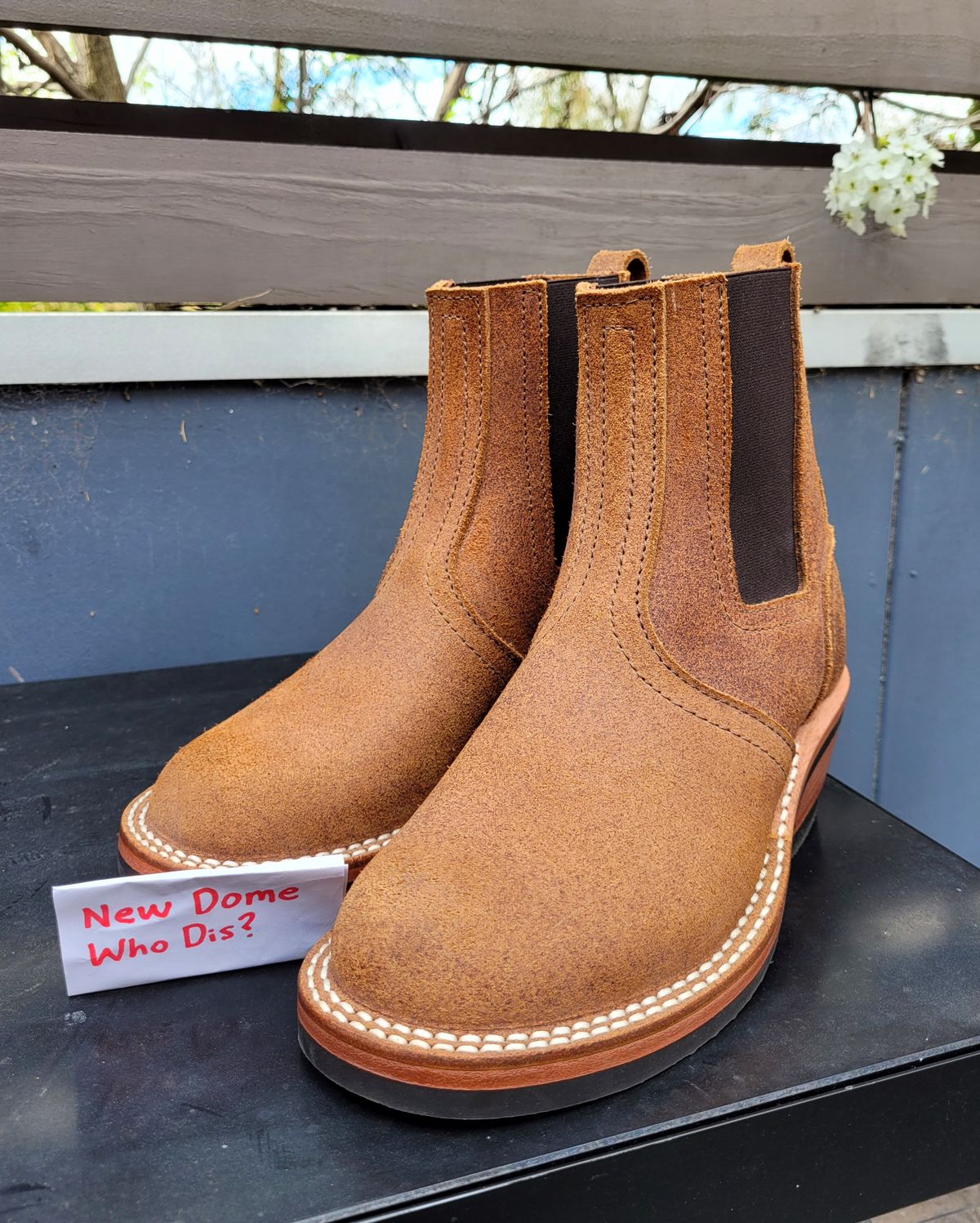 Photo by ericawjc on October 1, 2025 of the Nicks Heritage Chelsea in Nicks / Seidel 1964 Monarch Roughout.