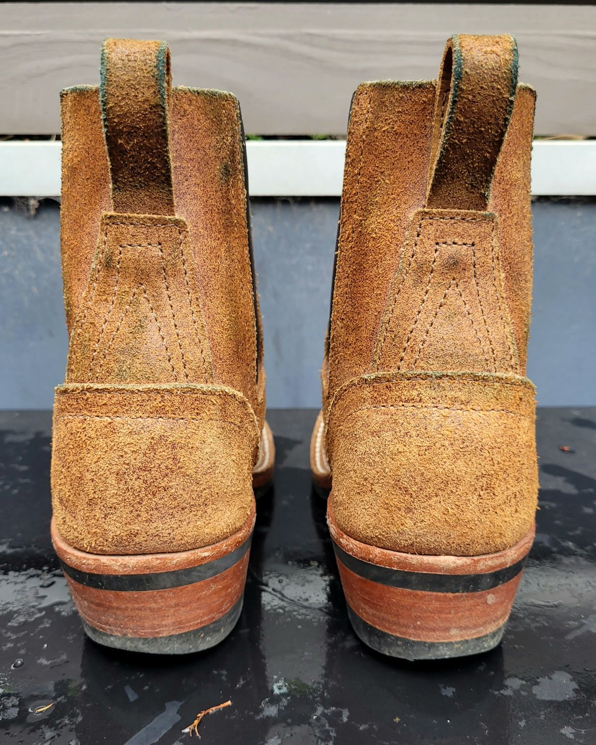 Photo by ericawjc on December 5, 2025 of the Nicks Heritage Chelsea in Nicks / Seidel 1964 Monarch Roughout.