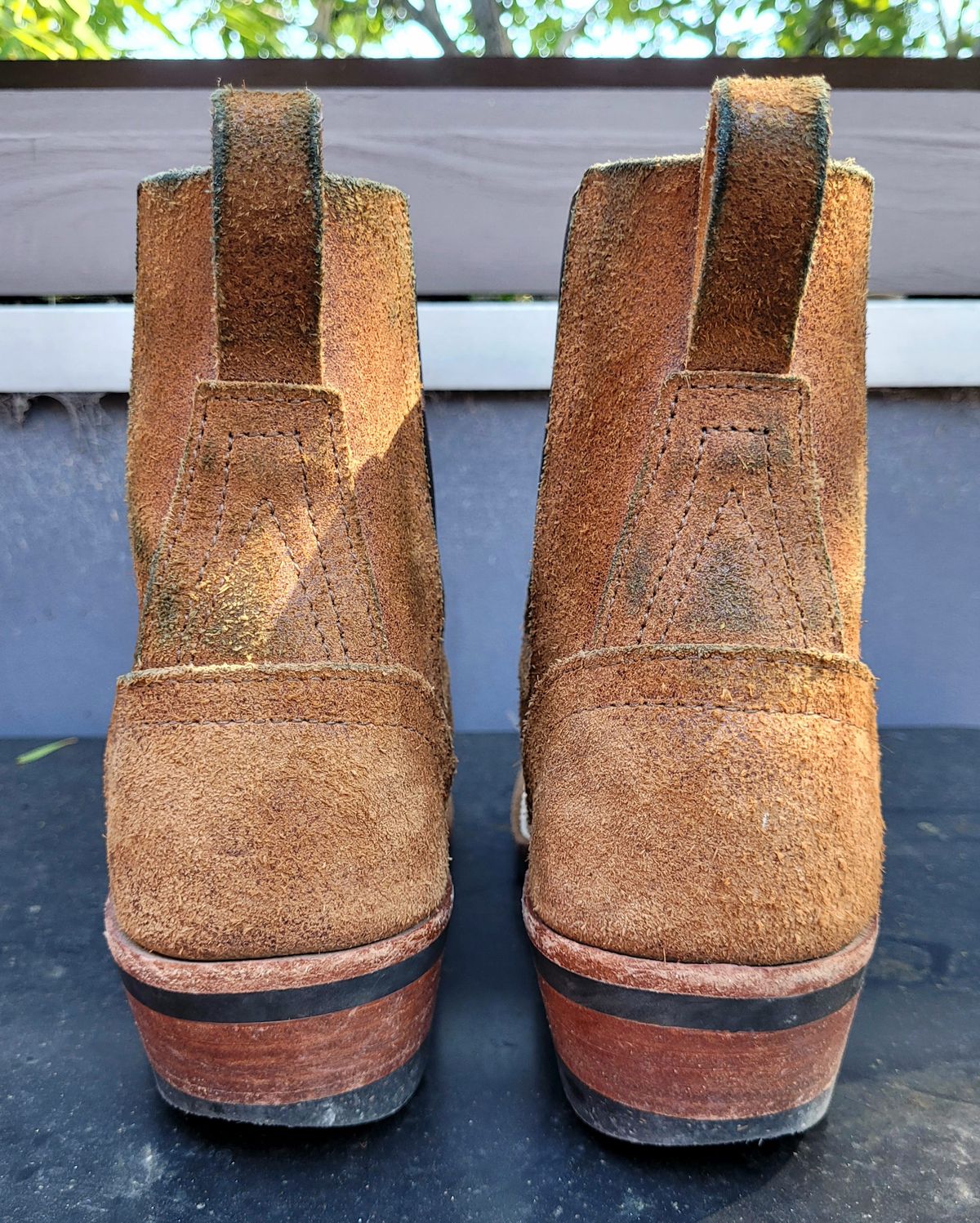 Photo by ericawjc on January 5, 2026 of the Nicks Heritage Chelsea in Nicks / Seidel 1964 Monarch Roughout.