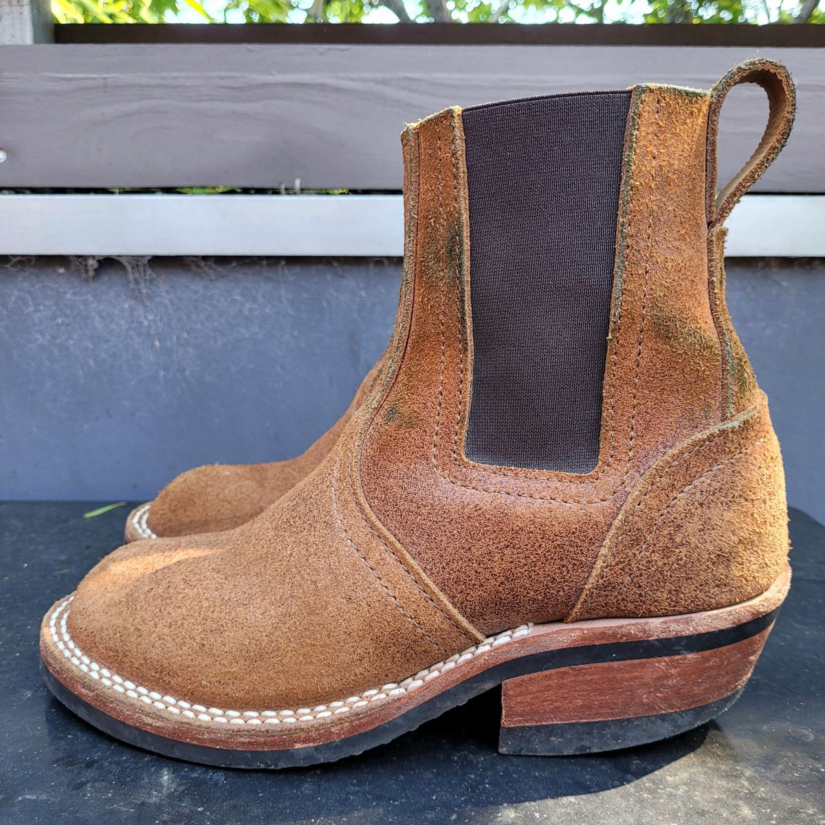 Photo by ericawjc on January 5, 2026 of the Nicks Heritage Chelsea in Nicks / Seidel 1964 Monarch Roughout.