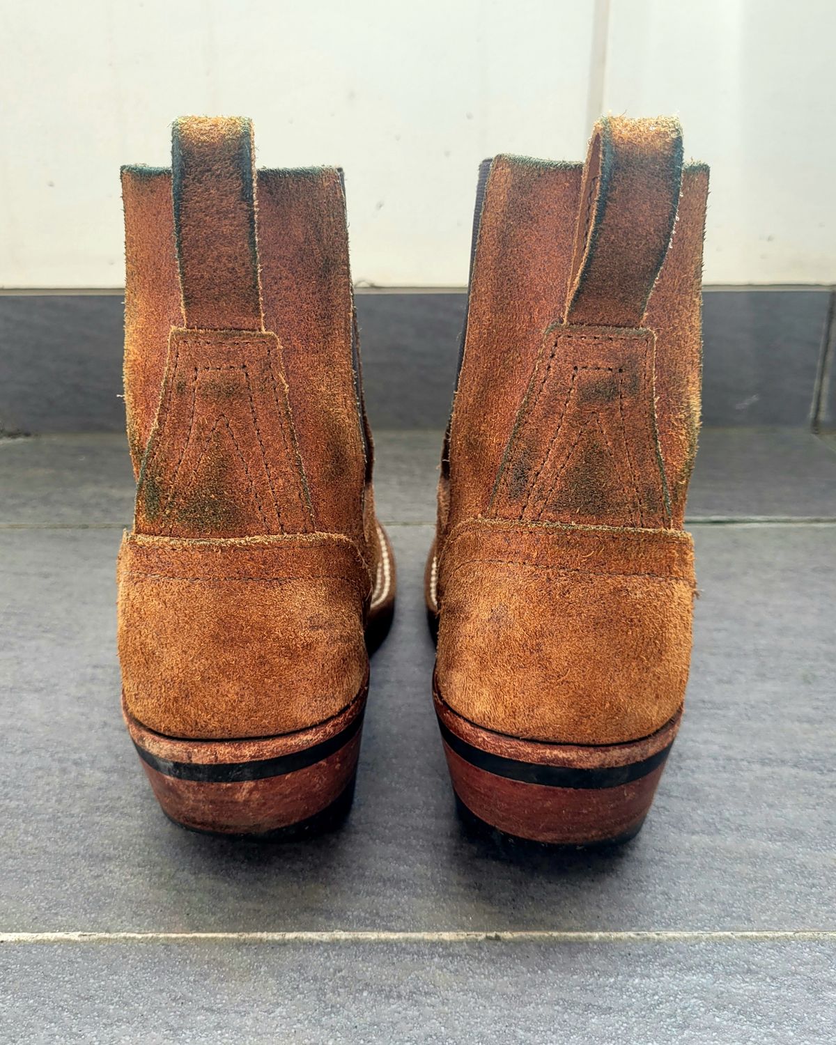 Photo by ericawjc on March 6, 2026 of the Nicks Heritage Chelsea in Nicks / Seidel 1964 Monarch Roughout.