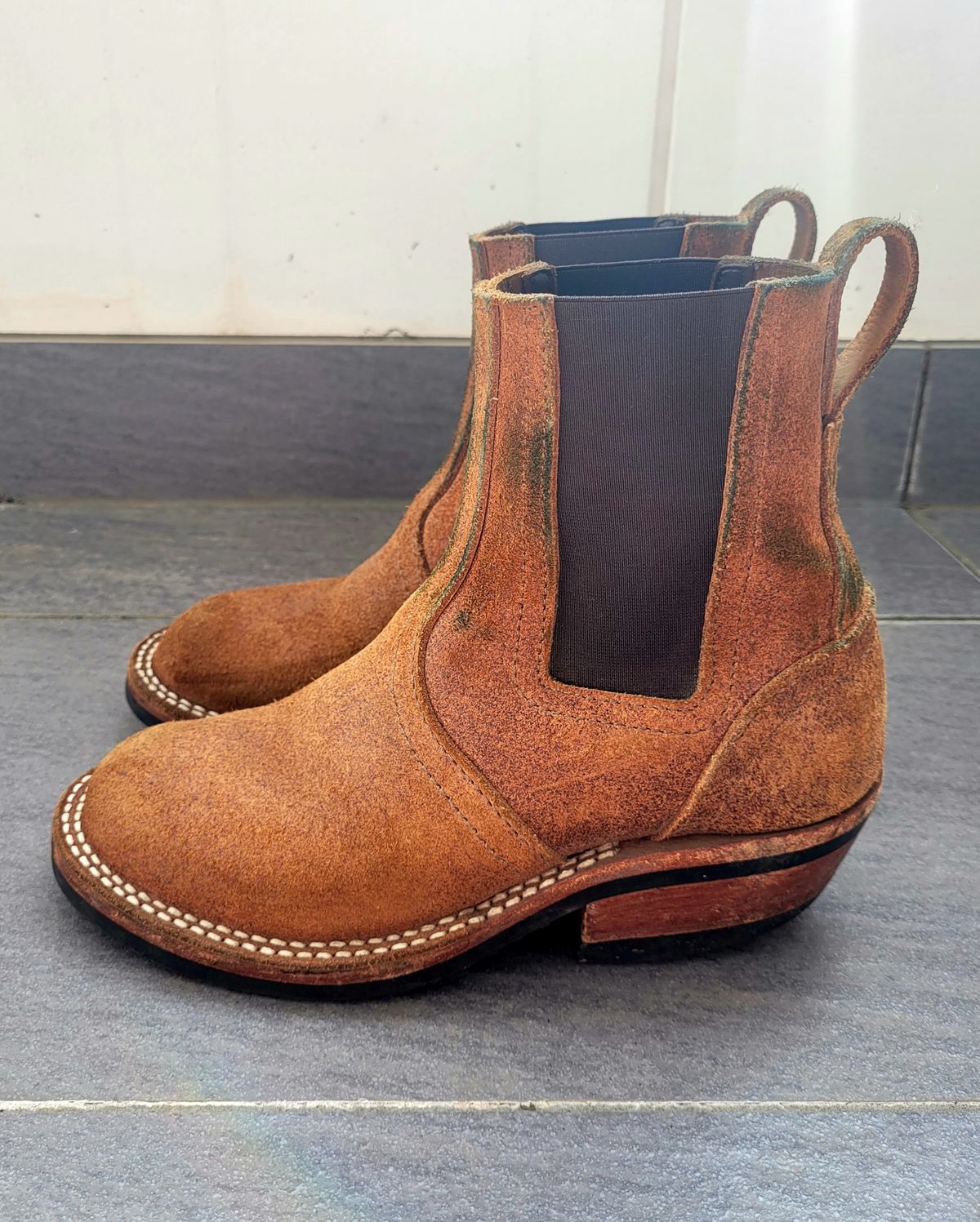 Photo by ericawjc on March 6, 2026 of the Nicks Heritage Chelsea in Nicks / Seidel 1964 Monarch Roughout.