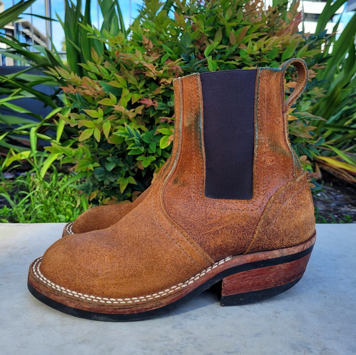 Photo by ericawjc on April 5, 2026 of the Nicks Heritage Chelsea in Nicks / Seidel 1964 Monarch Roughout.