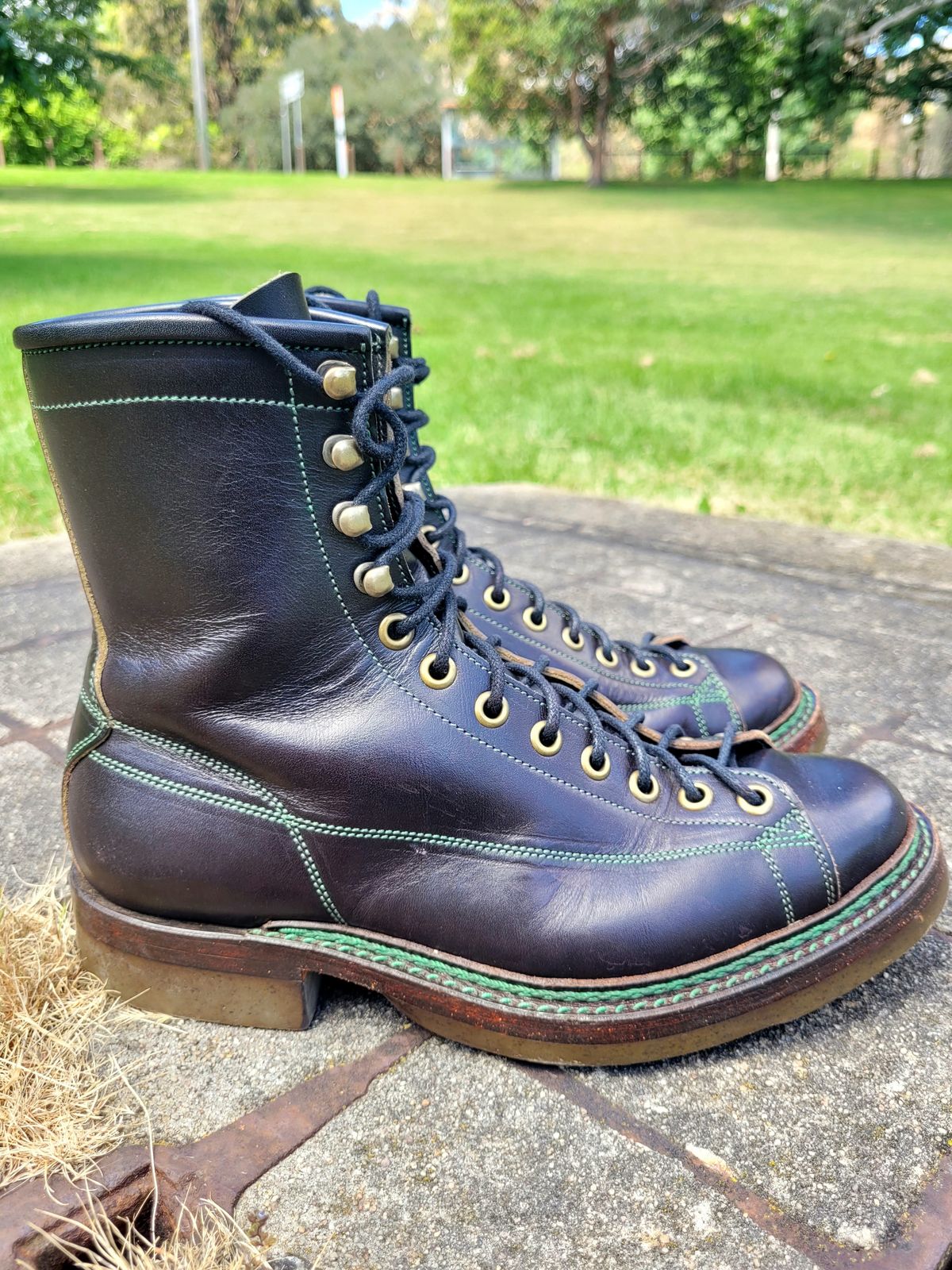 Photo by ericawjc on November 5, 2023 of the Onderhoud LCV02 Monkey Boot in Badalassi Carlo Oliva Minerva Overdyed Black.