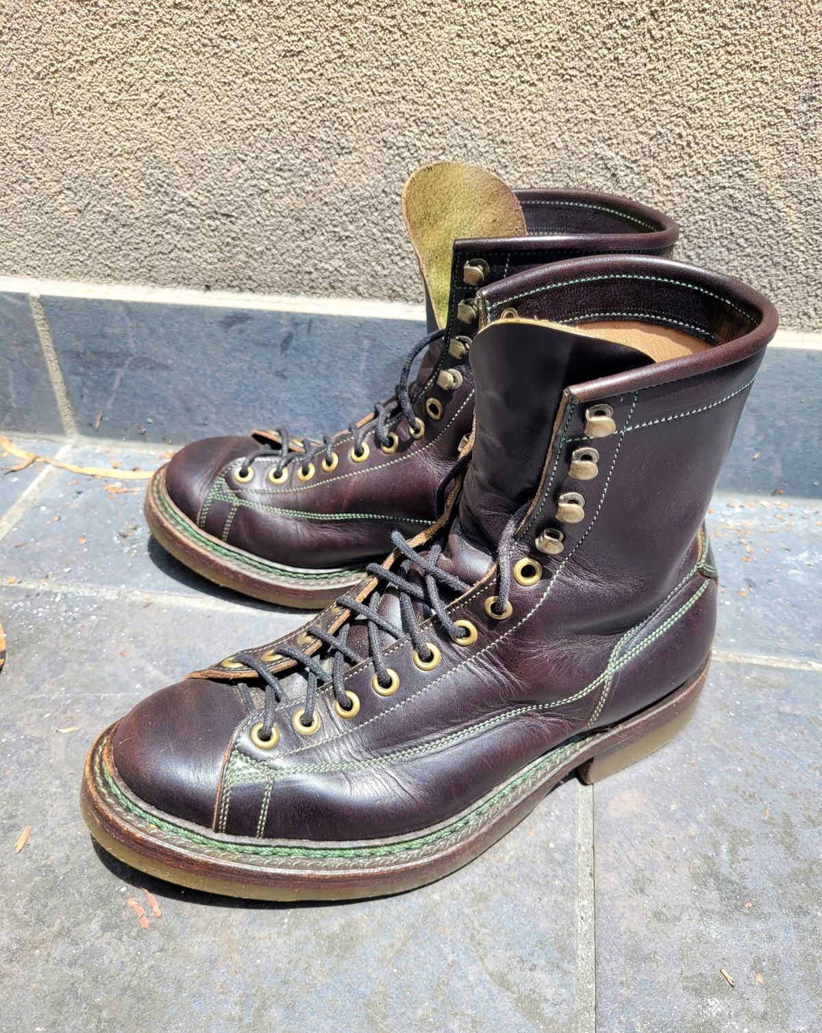 Photo by ericawjc on January 5, 2024 of the Onderhoud LCV02 Monkey Boot in Badalassi Carlo Oliva Minerva Overdyed Black.