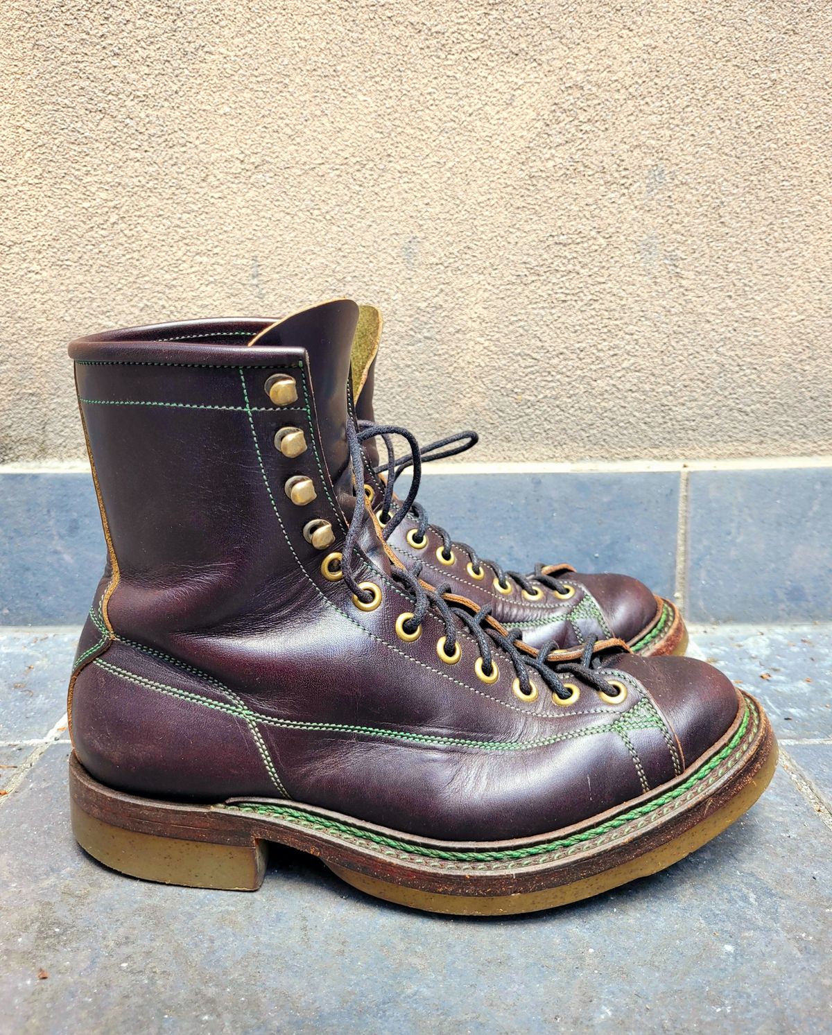 Photo by ericawjc on February 6, 2024 of the Onderhoud LCV02 Monkey Boot in Badalassi Carlo Oliva Minerva Overdyed Black.