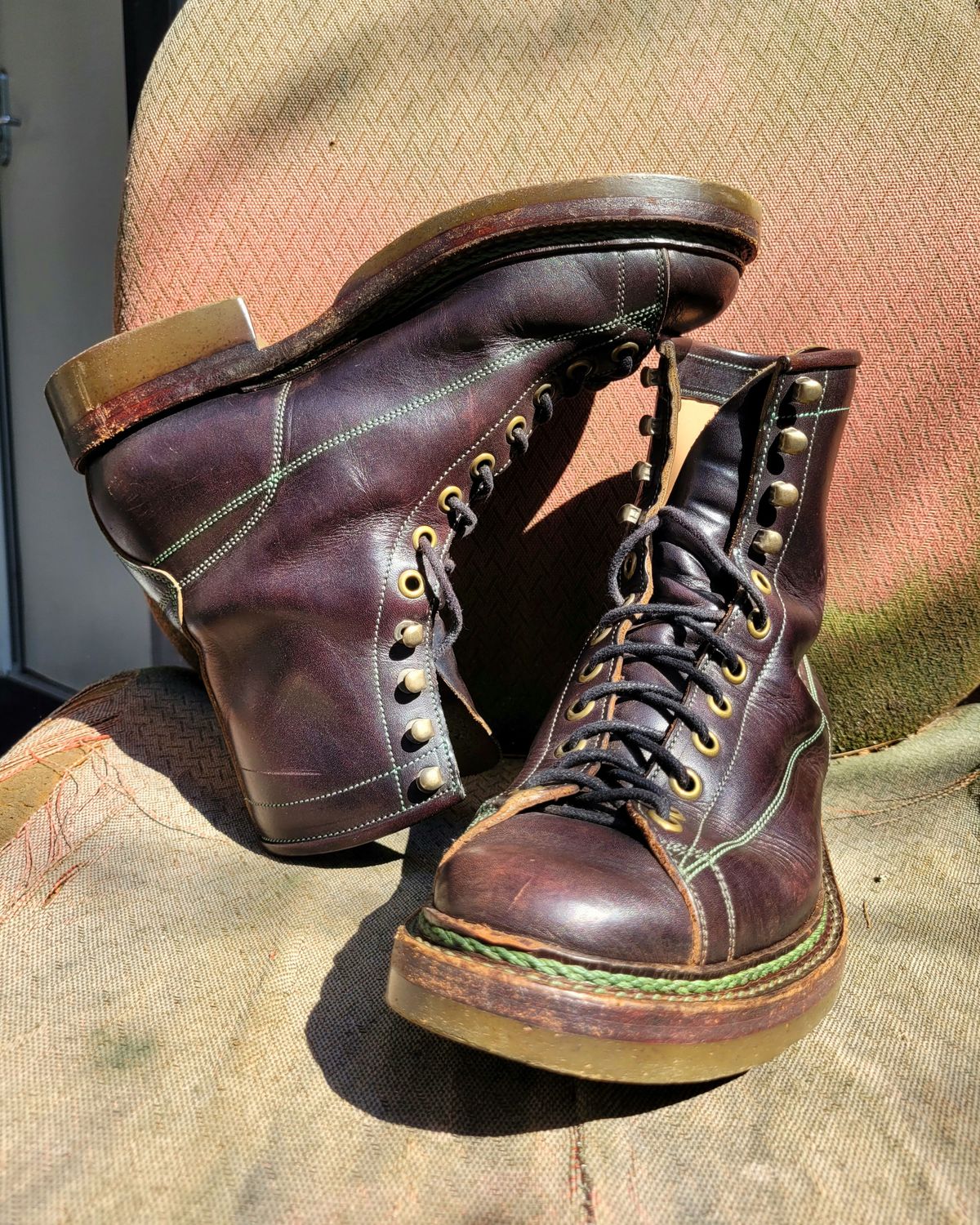 Photo by ericawjc on April 5, 2024 of the Onderhoud LCV02 Monkey Boot in Badalassi Carlo Oliva Minerva Overdyed Black.