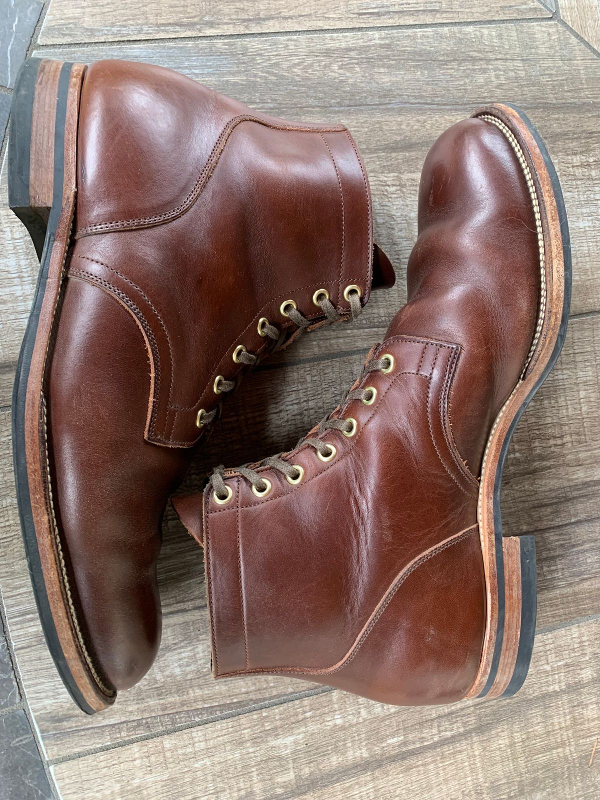 Photo by bwbullard on January 1, 2024 of the Viberg Service Boot in Horween Brown Chromexcel.