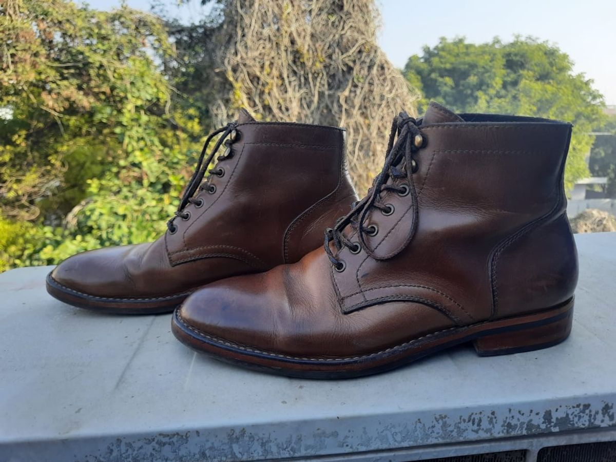 Photo by iPradeep on February 6, 2023 of the Blkbrd Shoemaker Rudiger Service Boot in Horween Natural Chromexcel.