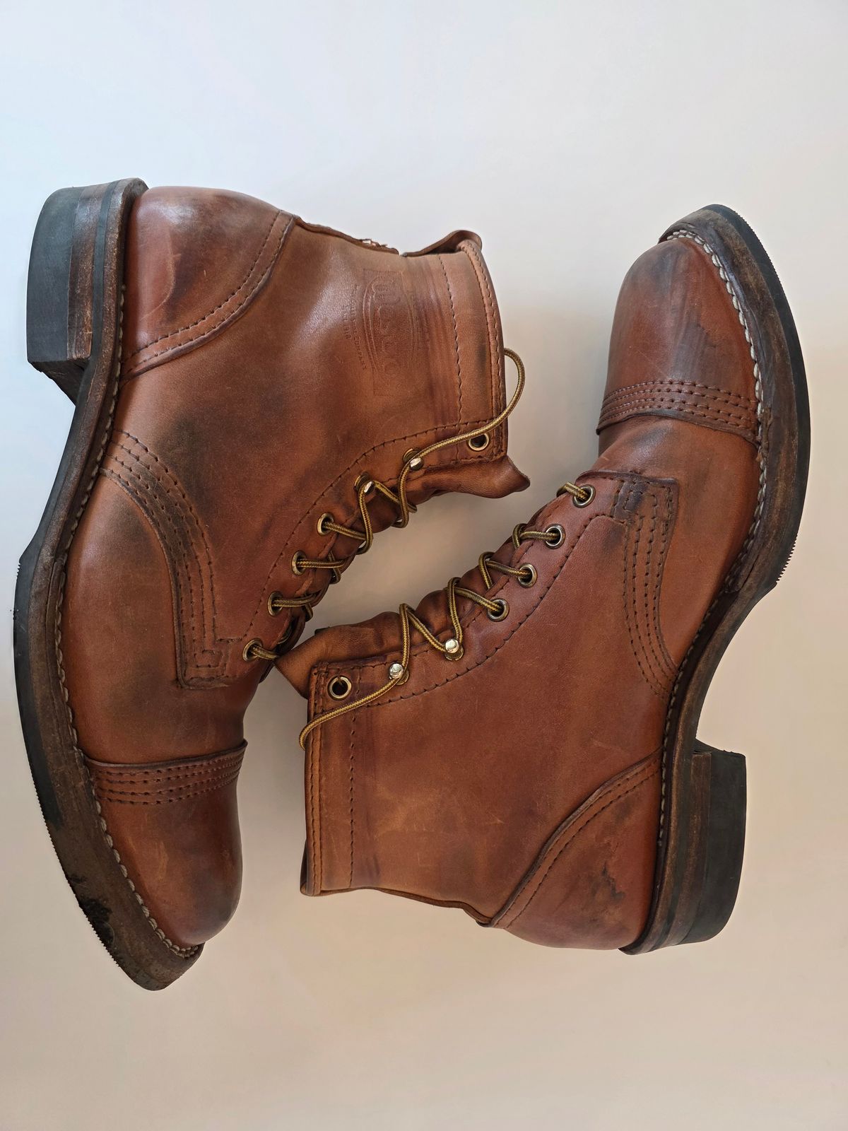 Photo by ironweasel_47 on April 3, 2026 of the Wesco Hendrik in Maryam Brucciato.