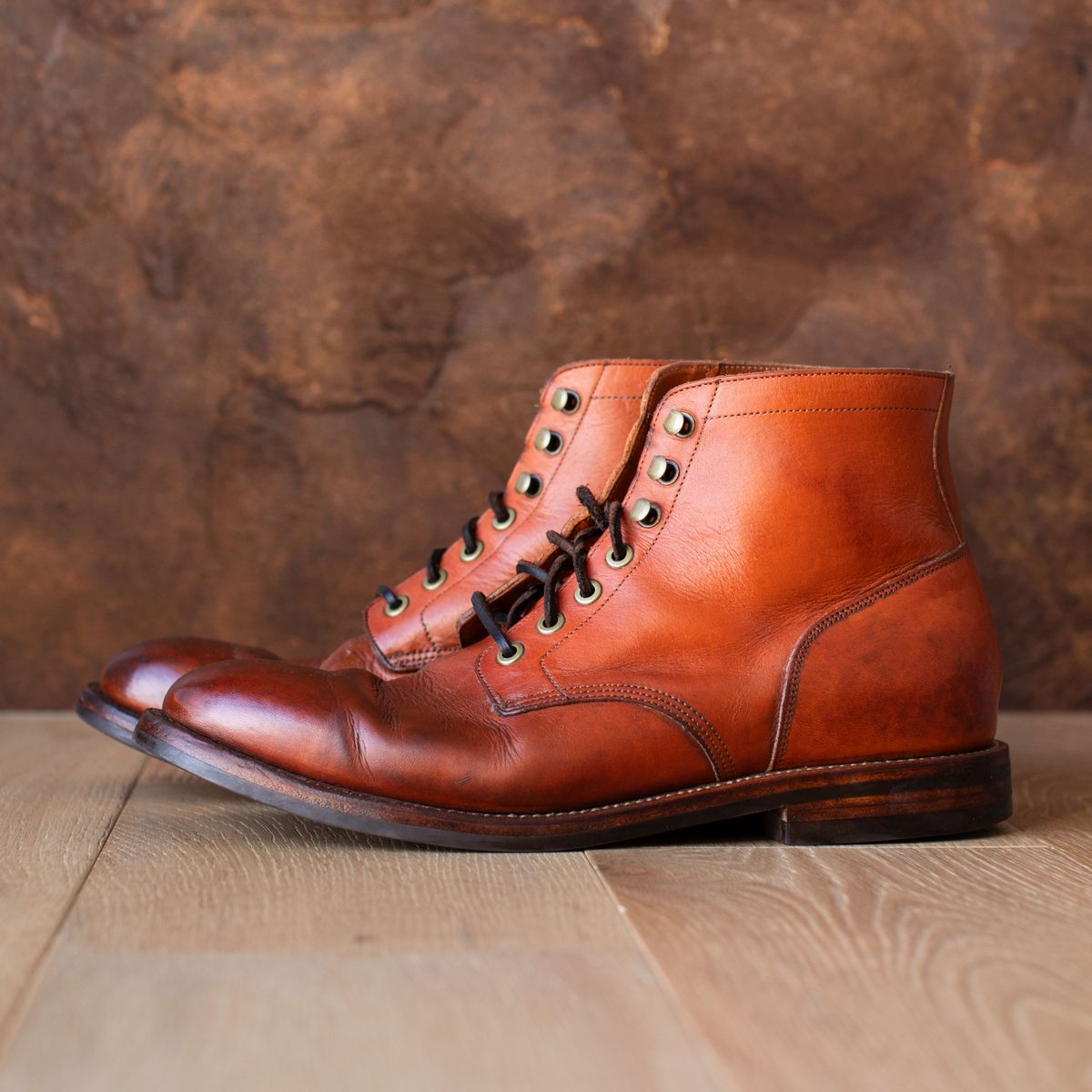 Photo by MikeLikesBoots on March 1, 2026 of the Grant Stone Diesel Boot in Horween Tan Essex.
