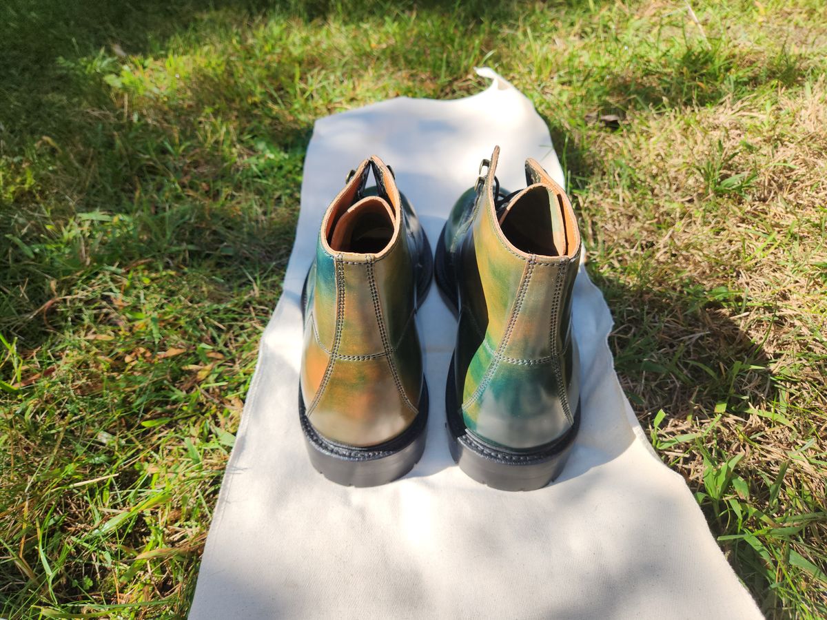 Photo by MikeLikesBoots on October 1, 2023 of the Grant Stone Brass Boot in Horween Marbled Black Shell Cordovan.