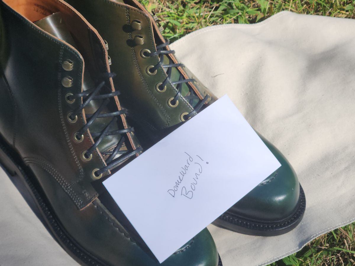 Photo by MikeLikesBoots on October 1, 2023 of the Grant Stone Brass Boot in Horween Marbled Black Shell Cordovan.