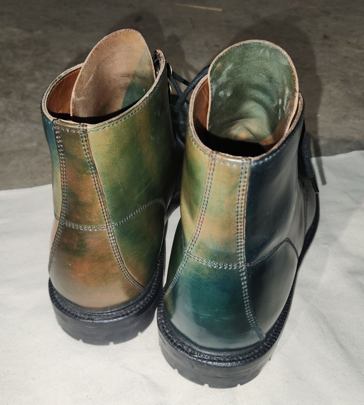 Photo by MikeLikesBoots on November 5, 2023 of the Grant Stone Brass Boot in Horween Marbled Black Shell Cordovan.