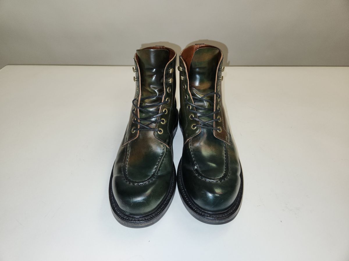 Photo by MikeLikesBoots on February 5, 2024 of the Grant Stone Brass Boot in Horween Marbled Black Shell Cordovan.