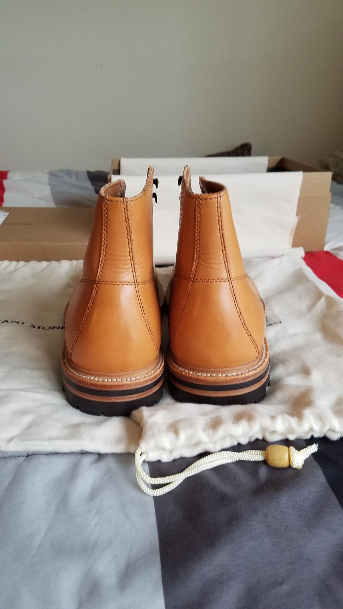Photo by Spoon on October 1, 2022 of the Grant Stone Brass Boot in Horween English Tan Essex.