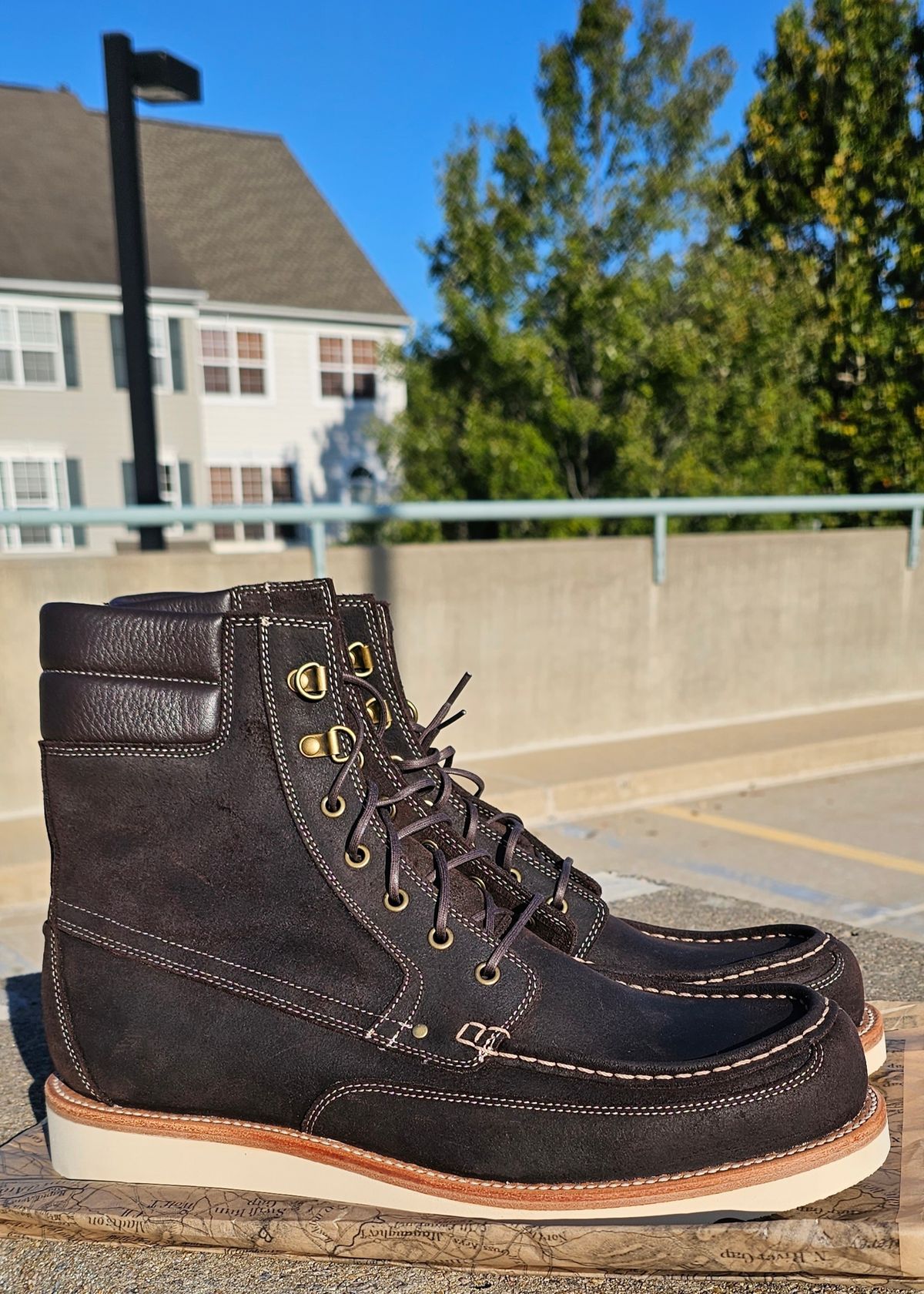 Photo by Spoon on October 1, 2023 of the Grant Stone Field Boot in C.F. Stead Earth Waxy Commander Suede.