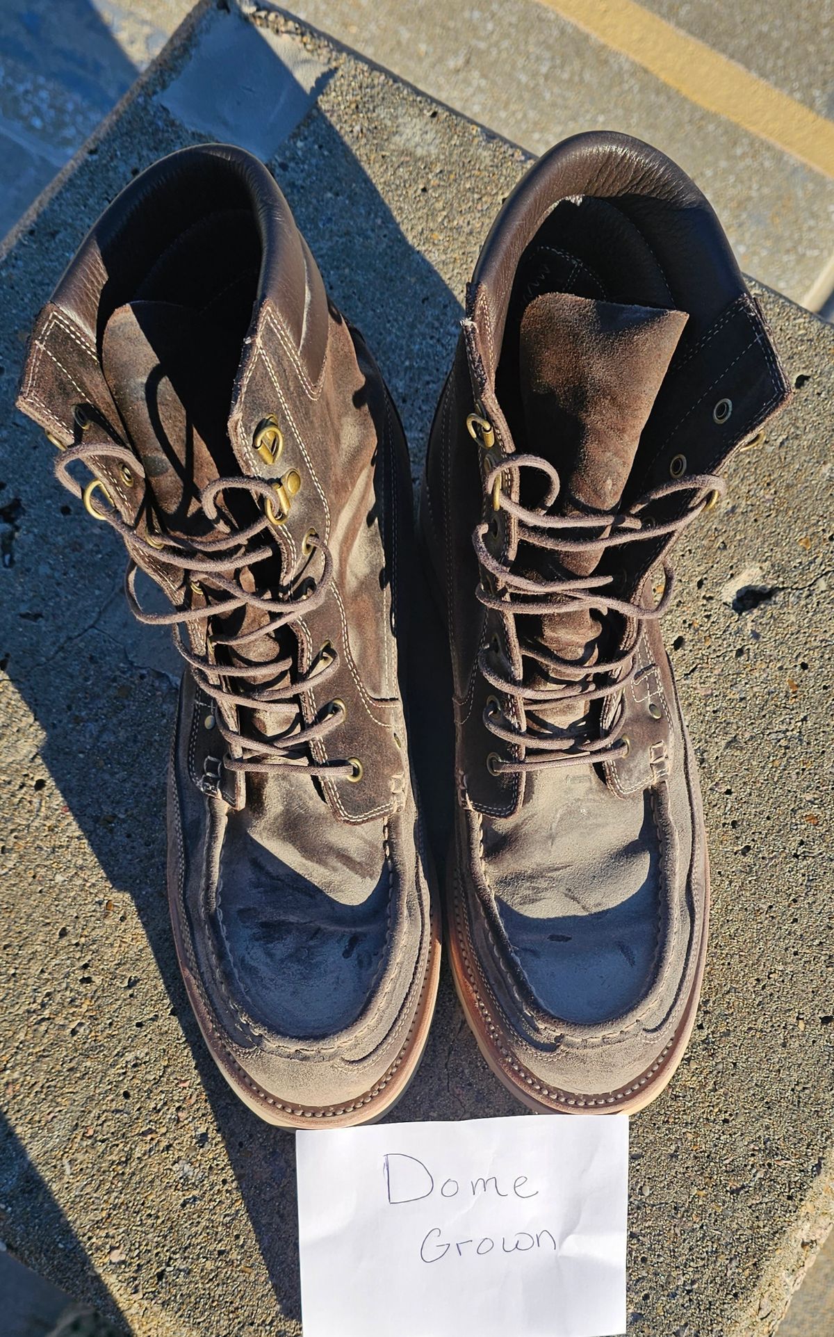 Photo by Spoon on November 4, 2023 of the Grant Stone Field Boot in C.F. Stead Earth Waxy Commander Suede.