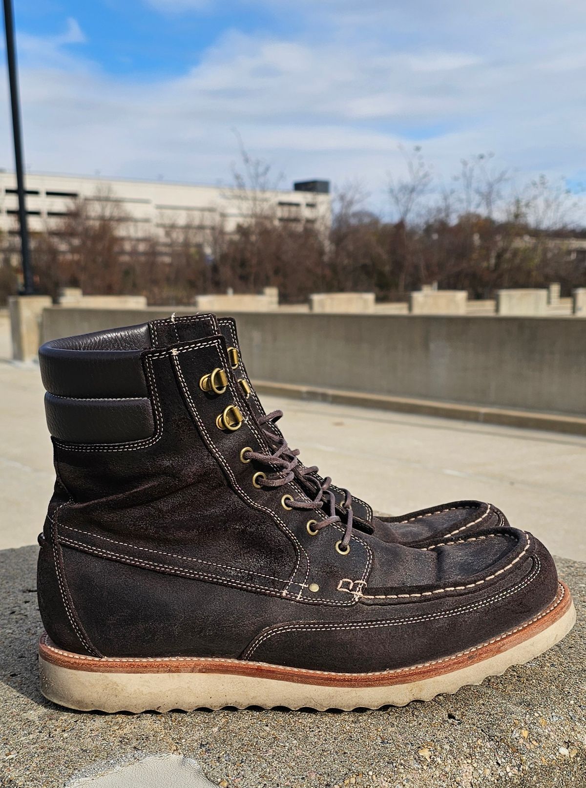 Photo by Spoon on December 4, 2023 of the Grant Stone Field Boot in C.F. Stead Earth Waxy Commander Suede.