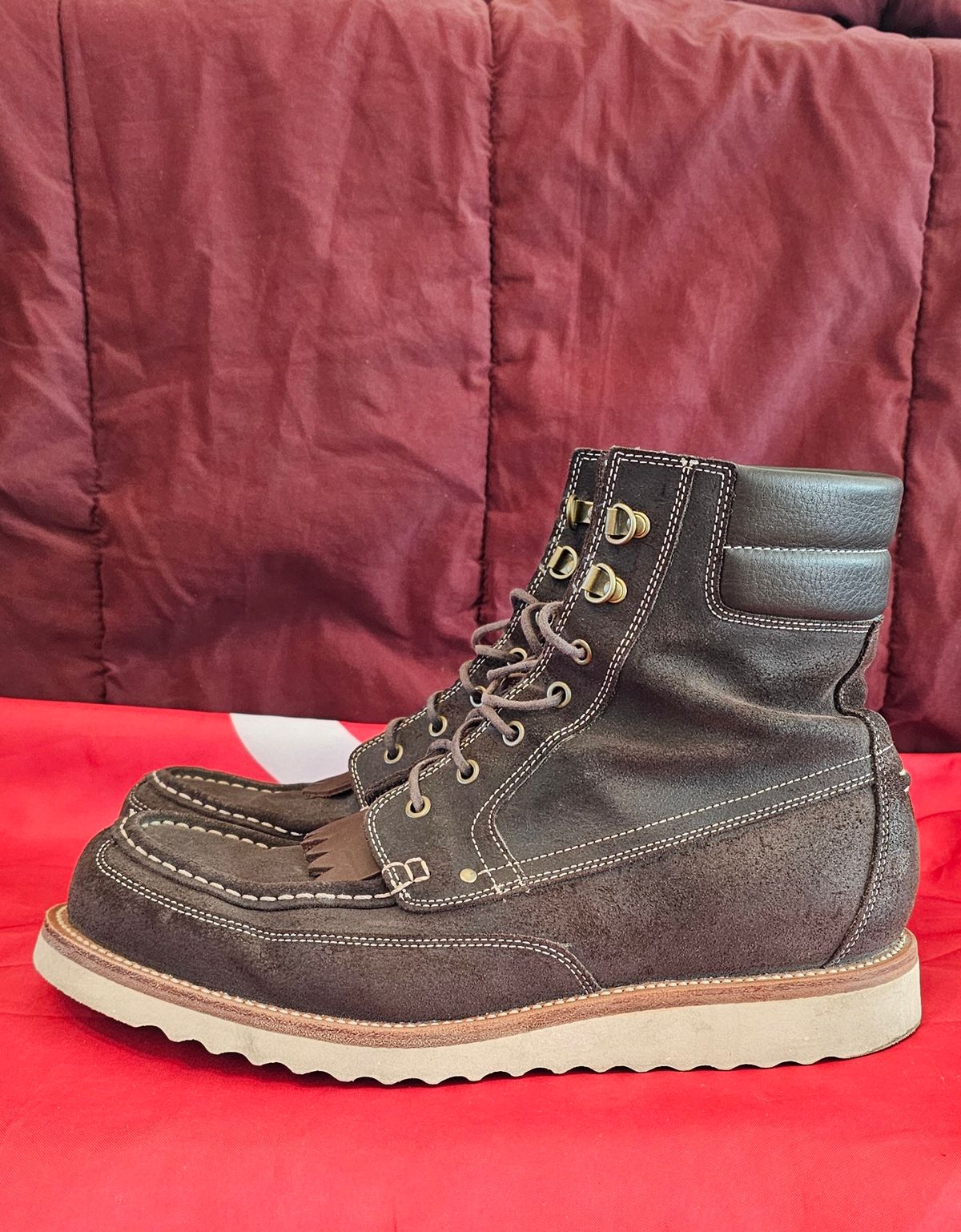 Photo by Spoon on February 4, 2024 of the Grant Stone Field Boot in C.F. Stead Earth Waxy Commander Suede.