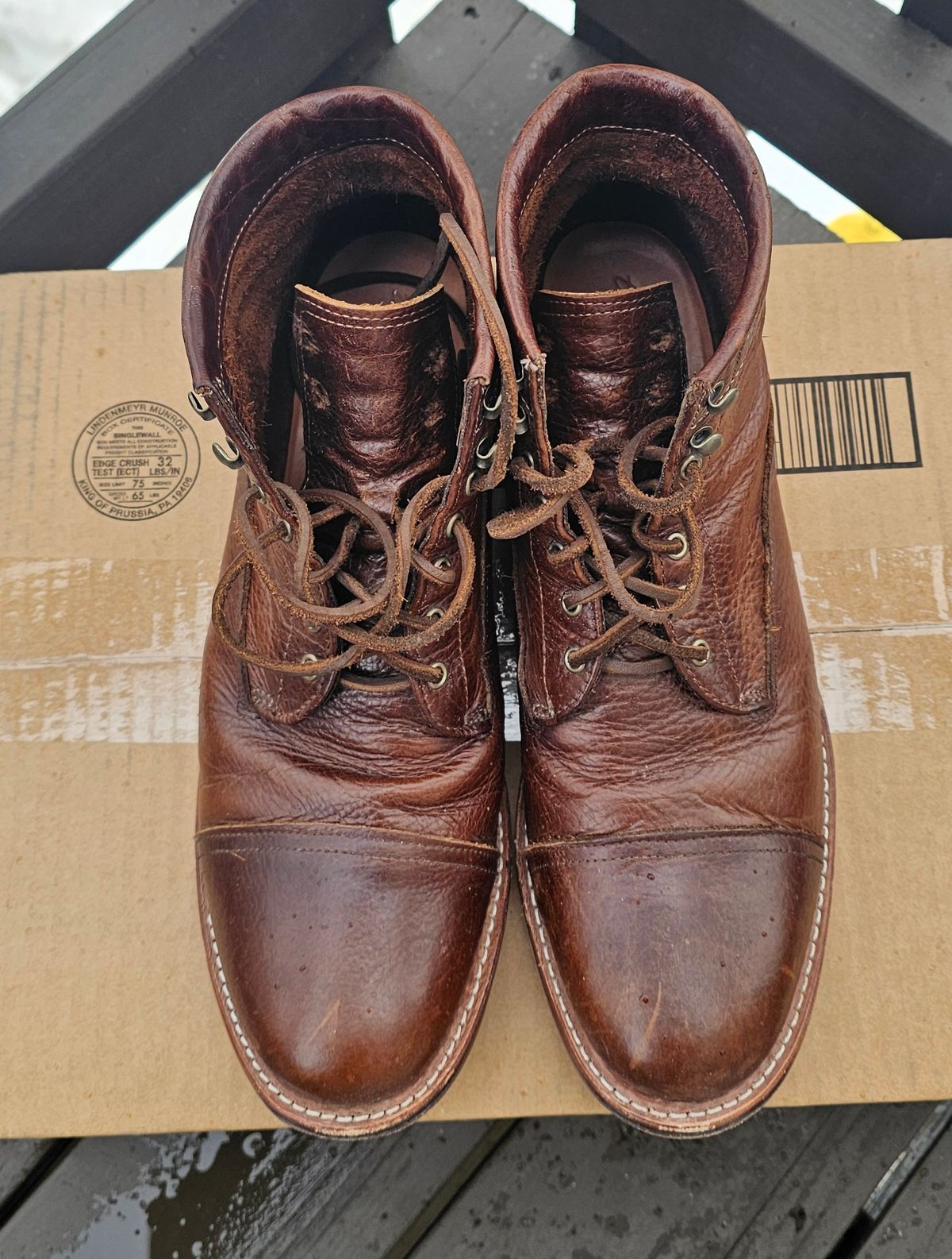 Photo by Spoon on February 3, 2026 of the Ariat Highland in Whiskey Bison.