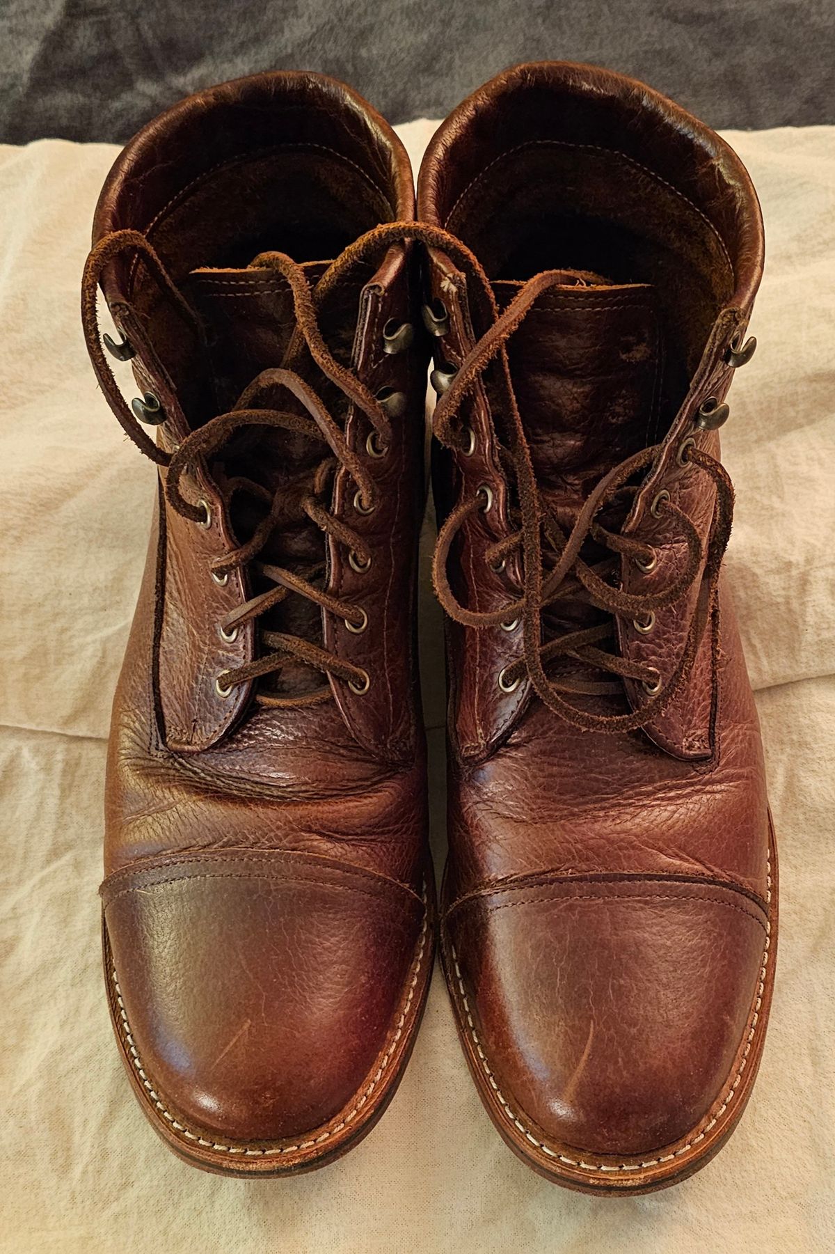 Photo by Spoon on March 6, 2026 of the Ariat Highland in Whiskey Bison.