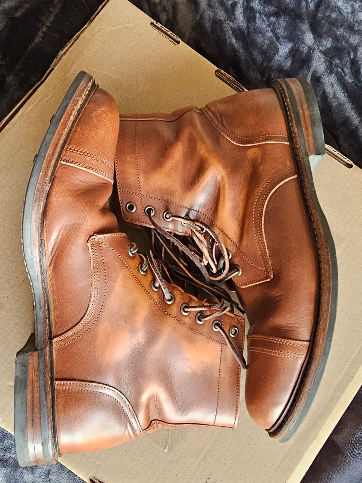 Photo by Spoon on January 5, 2025 of the Oak Street Bootmakers Trench Boot in Tempesti Walnut Overdye Camello Asportabile.