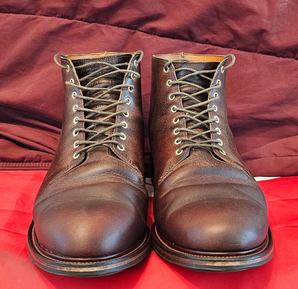 Photo by Spoon on April 5, 2024 of the Viberg Wholecut Derby Boot in Horween Rowdy Dachshund.