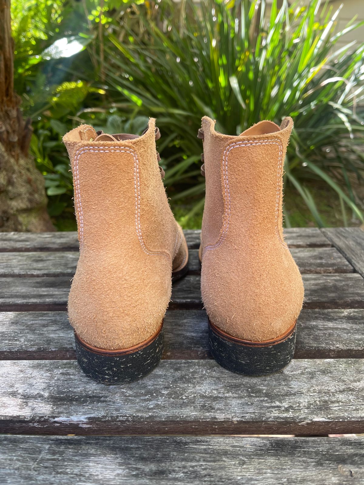 Photo by technicka on October 2, 2023 of the Clinch Yeager Boots in Wickett & Craig Natural Latigo Roughout.