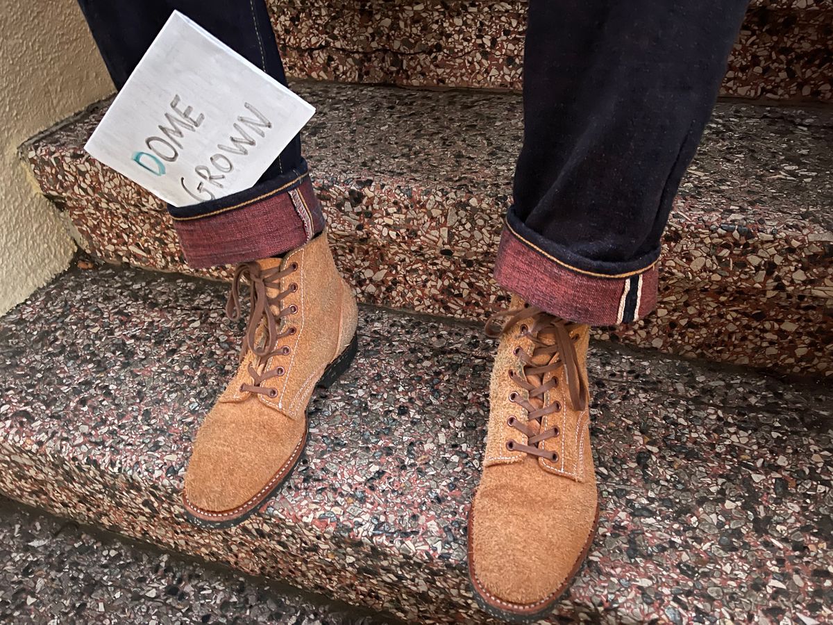 Photo by technicka on November 9, 2023 of the Clinch Yeager Boots in Wickett & Craig Natural Latigo Roughout.