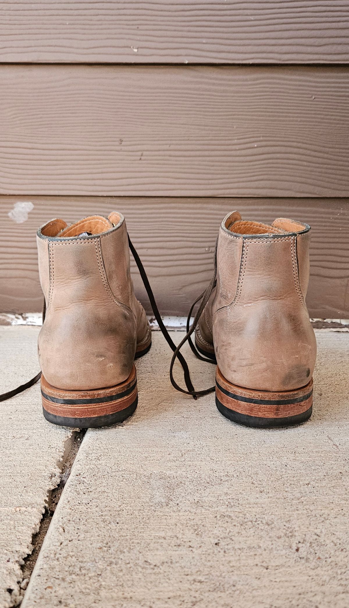 Photo by spicytakito on March 17, 2025 of the Viberg Service Boot BCT in Maryam Fango Vitello Calf.