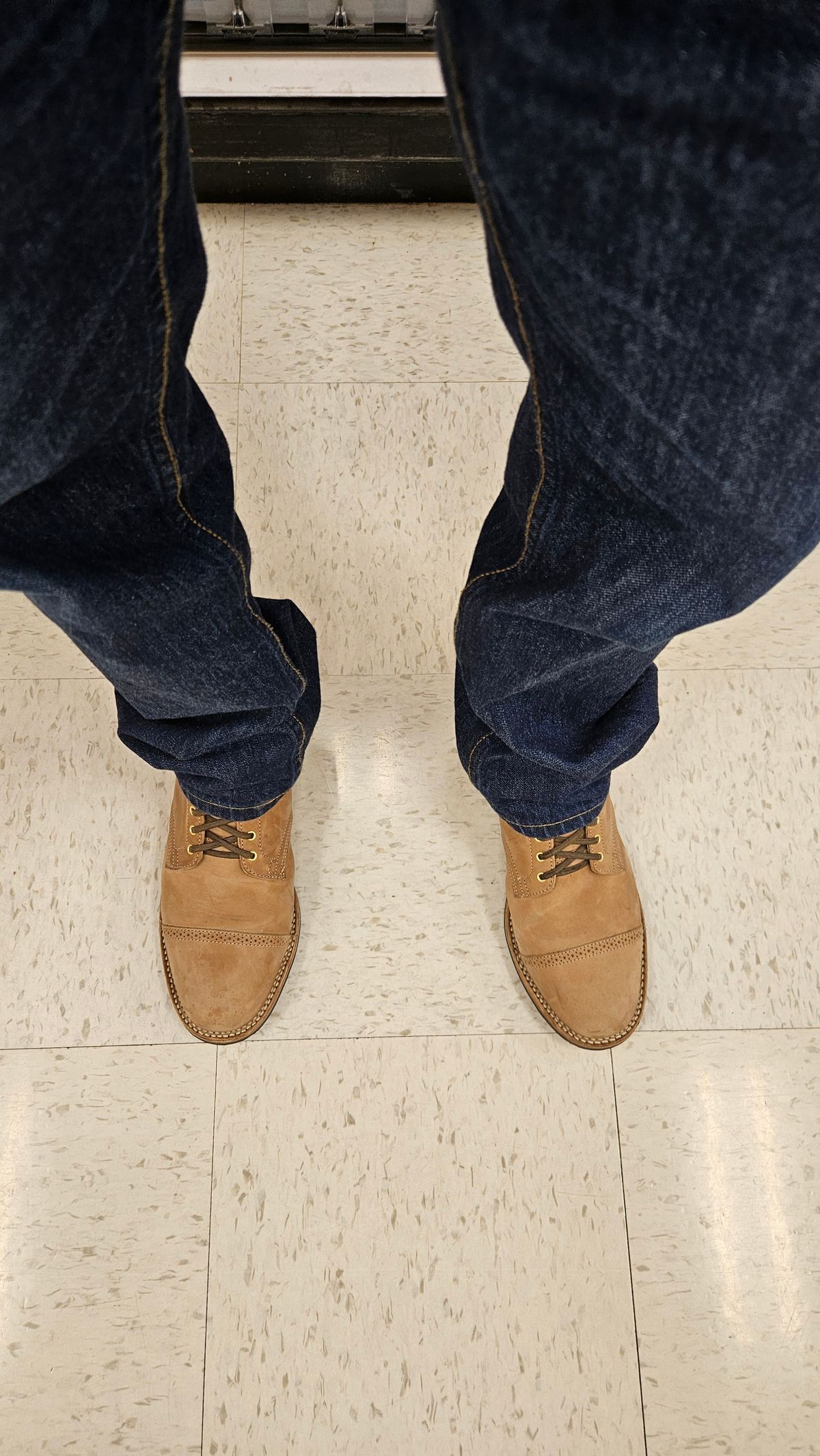 Photo by spicytakito on March 1, 2025 of the Viberg Service Boot BCT in Maryam Fango Vitello Calf.
