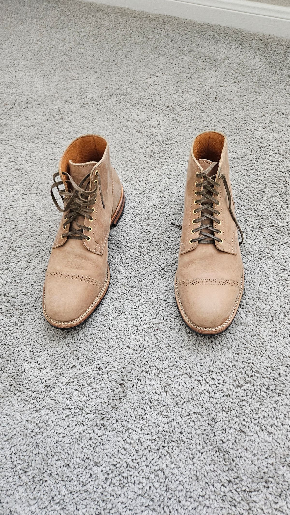 Photo by spicytakito on February 22, 2025 of the Viberg Service Boot BCT in Maryam Fango Vitello Calf.