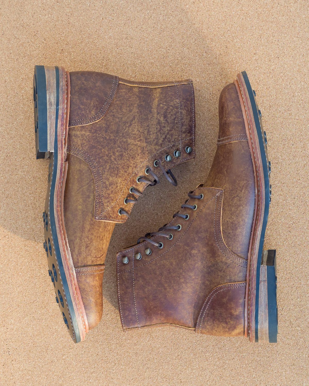 Photo by davehillsd on October 2, 2023 of the Oak Street Bootmakers Trench Boot in Badalassi Carlo Spiga Habana.
